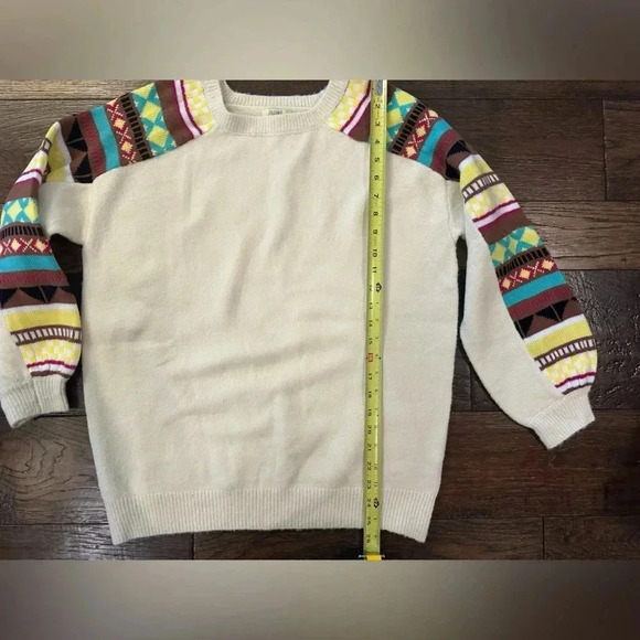 Kori America Aztec Sweater- size Small - Picture 6 of 8